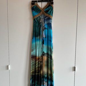 Instant beach scene: swirls of blue in Sky maxi, S